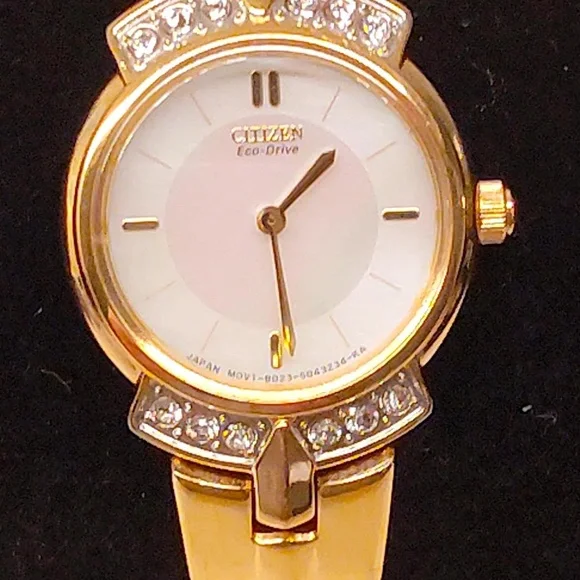 More Rare Near New Citizens Elegant Classic Ladies Eco Drive Gold Finish Dress W